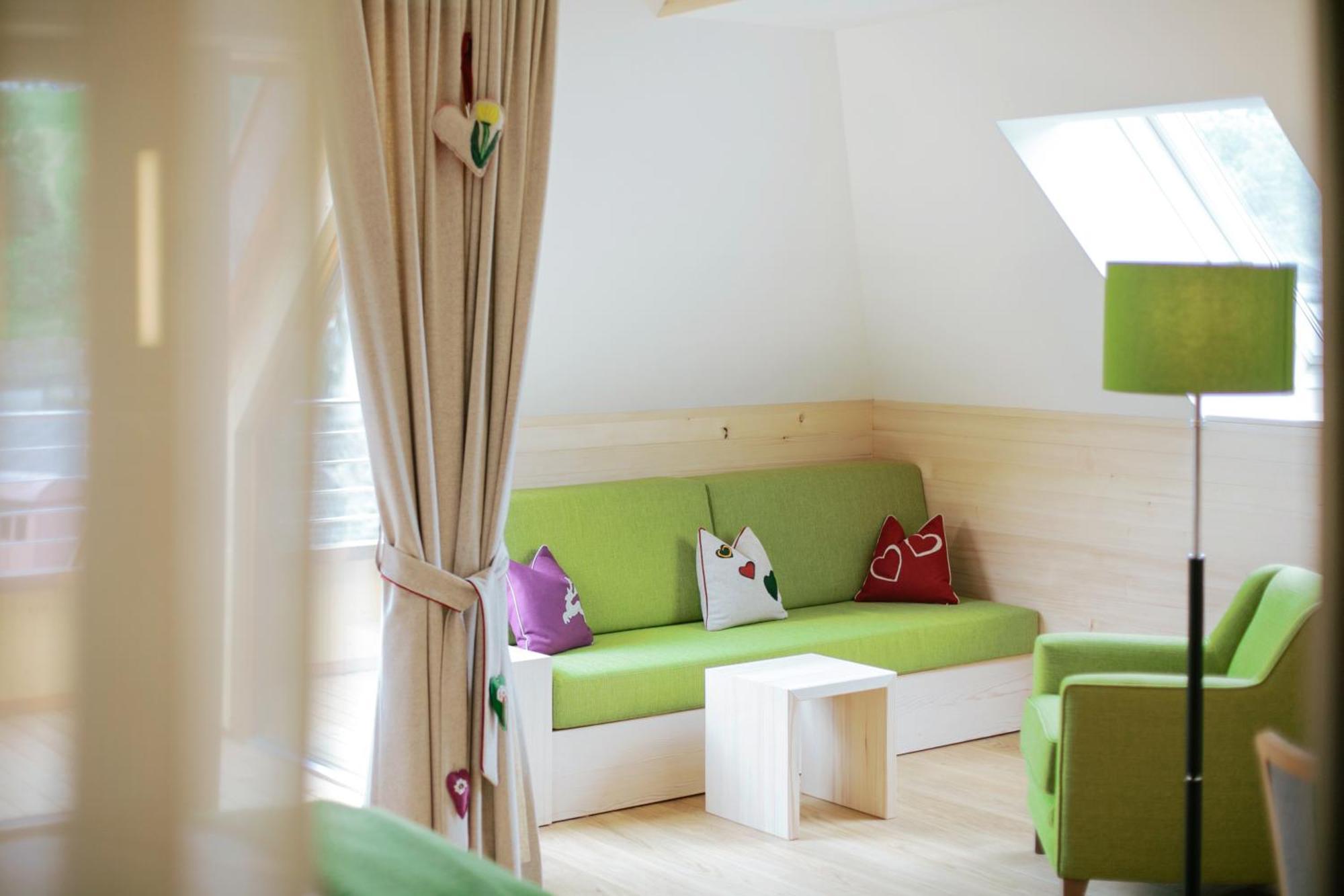 Hotel Gasthof Zur Post 圣吉尔根 外观 照片